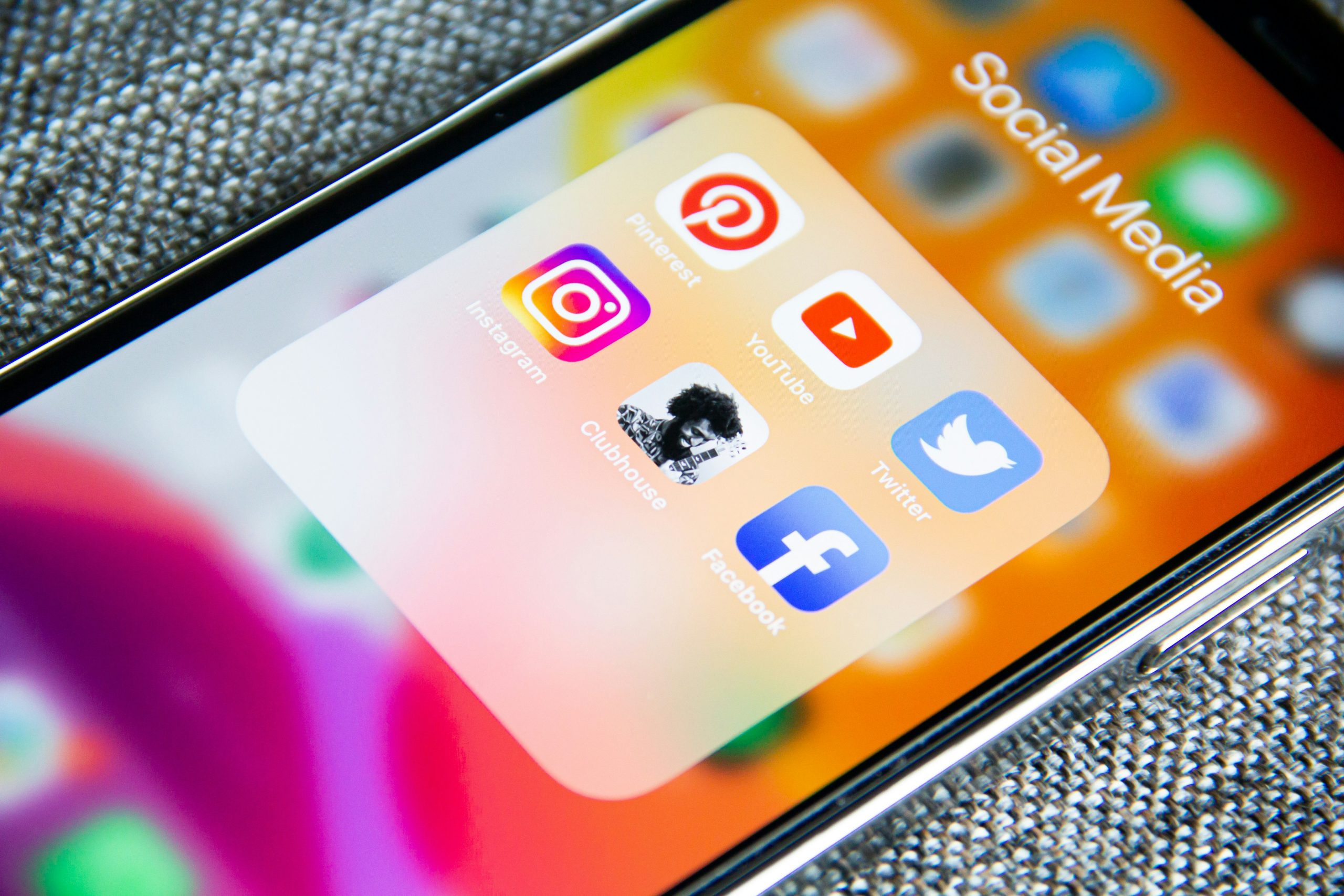 Cómo conseguir más clientes en Guadalajara usando redes sociales (Guía 2026)